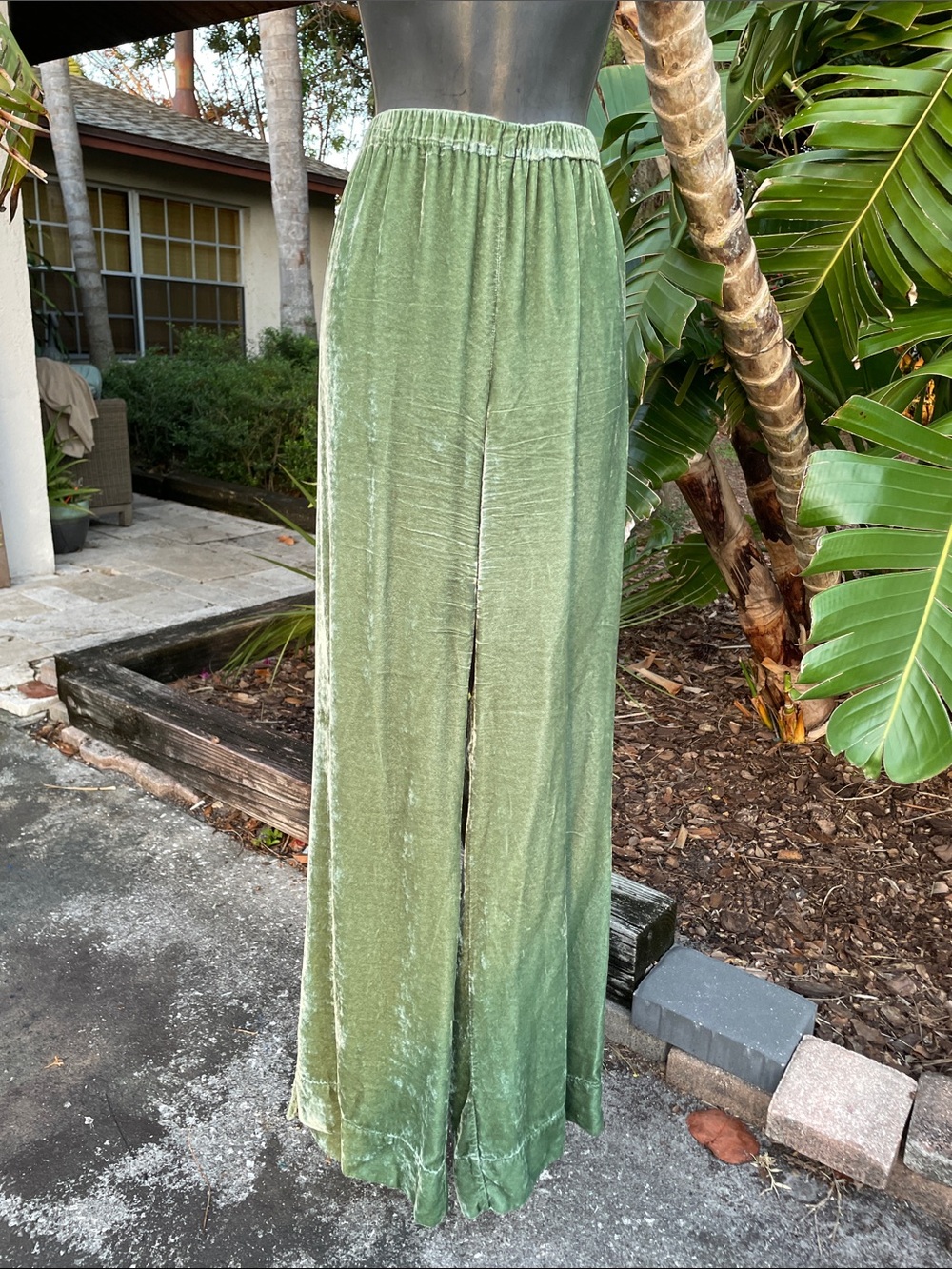 soft surroundings wide leg velvet pants